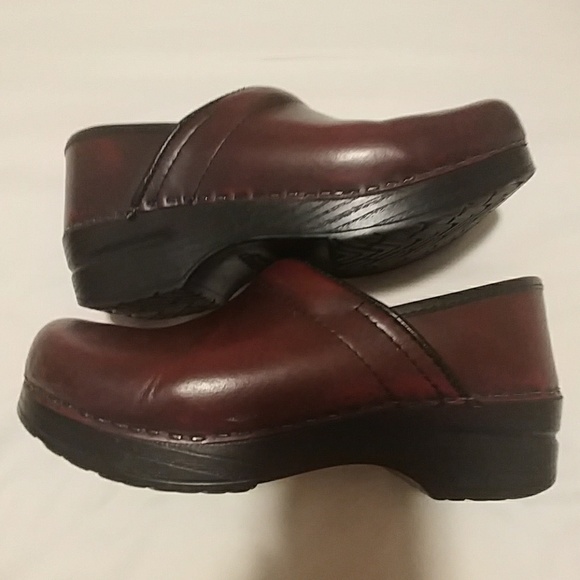 Dansko Clogs - Picture 2 of 5